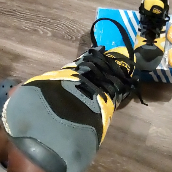 Adidas ZX 710 size 11 shoes - Picture 6 of 11